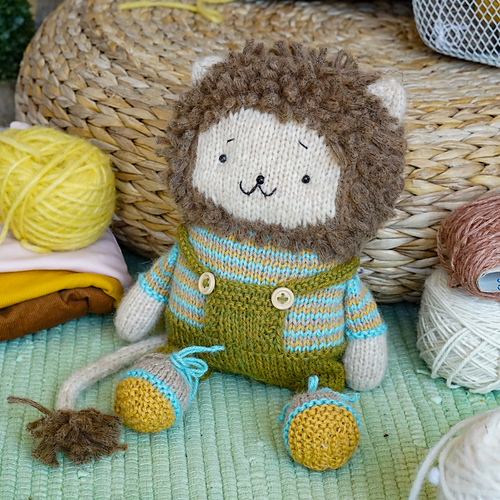 Ravelry: Cute Knit Lion pattern by Maria Ermolova