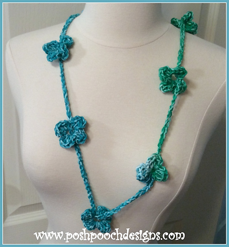 Lazy Daisy Chain necklace, scarf or cowl photo 4