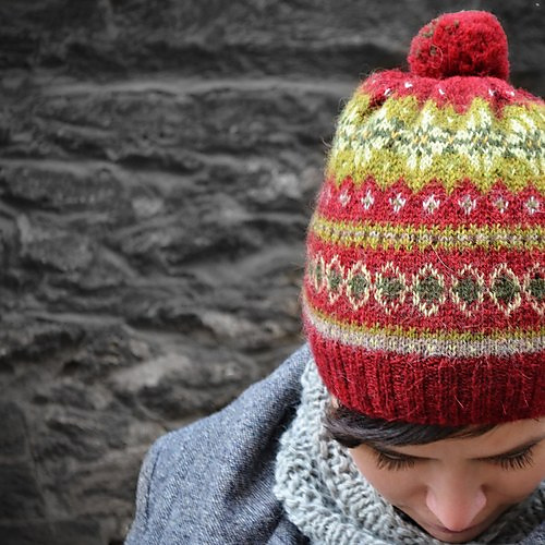 143-28a Autumn Aurora - Poncho and hat photo 4