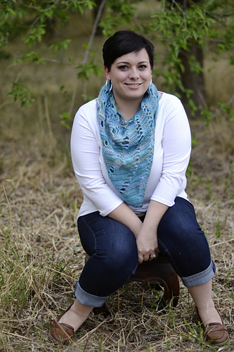 Shredded Waves Infinity Scarf photo 8