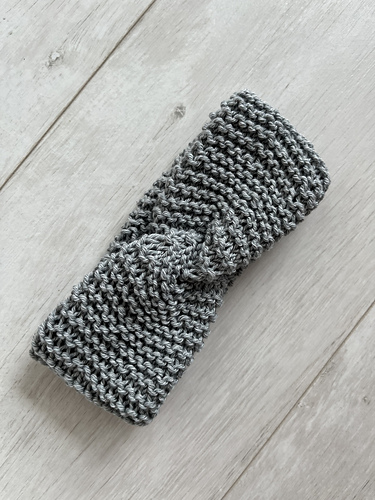 Første pannebånd - PURL Knitting Patterns