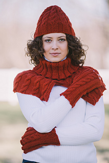 The coordinating Comfort Cable Cap.  Shown with the Comfort Cowl and Sister Wristers
