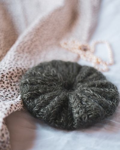 Aks scrunchie - Helene Rønquist Knutsen