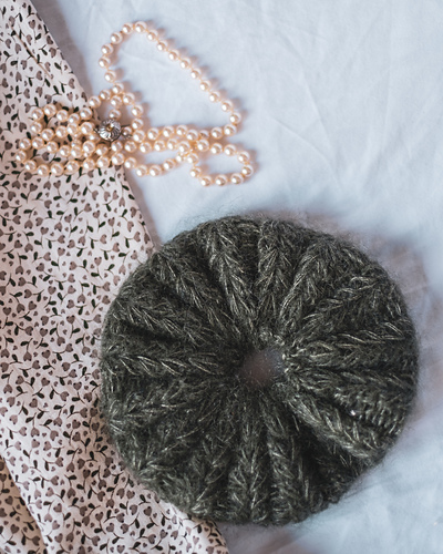 Aks scrunchie - Helene Rønquist Knutsen