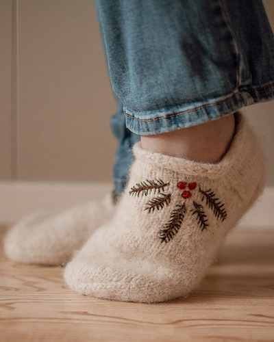 Community Slippers photo 4