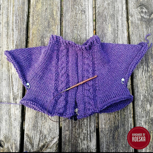 Tunisian Simple Cable Cardigan - Roeska Blankevoort