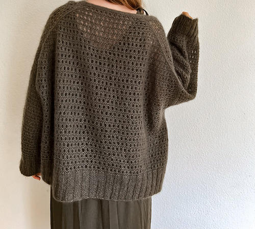 Ravelry: Aria Cardigan pattern by Simone Ryan