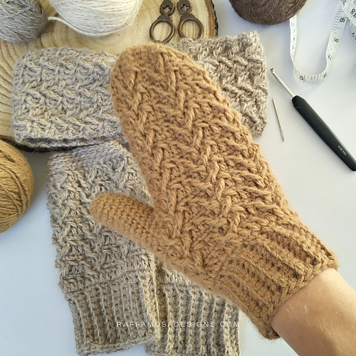 Hygge Arrow Gloves photo 4