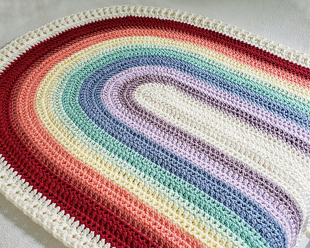 Ravelry Rainbow Baby Blankets pattern by Charlotte A High