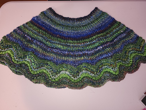 Subtle Waves Capelet