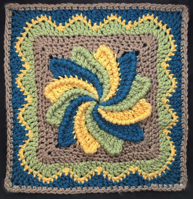 Ravelry: Pinwheel Square pattern by Laurinda Reddig