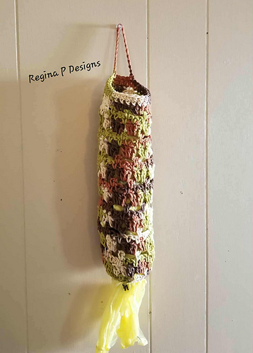 Elevated Granny Bag Dispenser photo 2