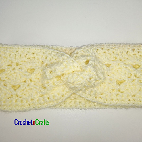Ravelry: Twist Ear Warmer pattern by Rhelena