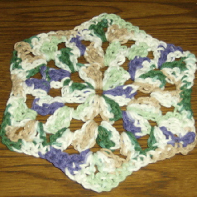 Ravelry Crochet Face Cloth pattern by Rhelena