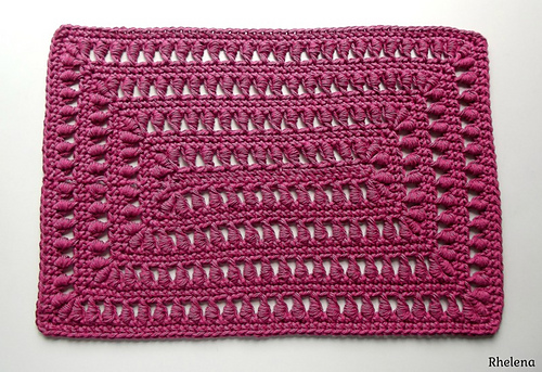 A Bullion Stitch Placemat photo 4