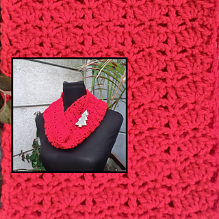 Festive Red Cowl Crochet Pattern