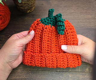 Crochet Pumpkin Hat with Video Tutorial - Any Yarn and Hook Project