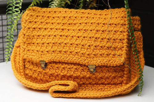 Crossbody Messenger Bag - Rich Textures Crochet
