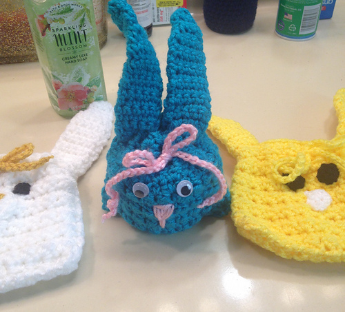 Påskeharenes Godteposer - Rilla Edwards