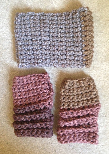 Ginger Spice Ponytail Ear Warmer & Gloves photo 3