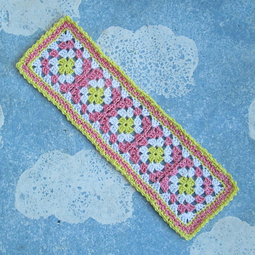 Classic Granny Bookmark photo 1