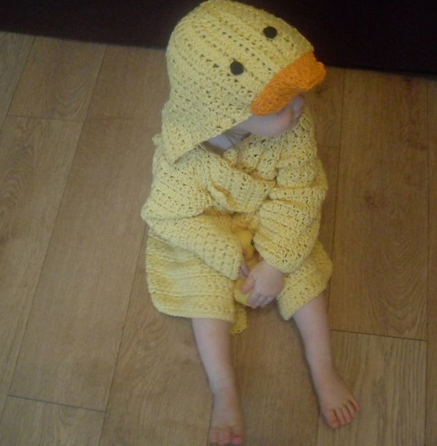 Ravelry Toddler's Duck Bathrobe Kid's pattern by Peach. Unicorn
