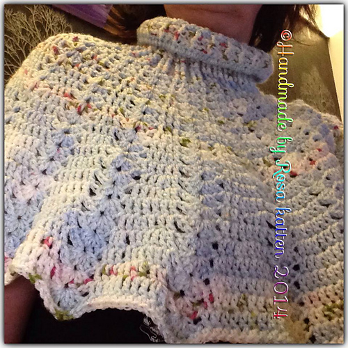 Axel poncho photo 1