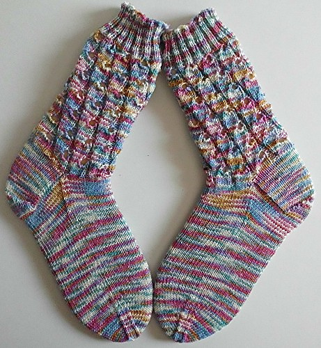 Ravelry: Mandelkern pattern by Andrea Pfuhl