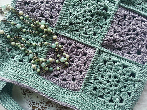 Vintage flower bag photo 1