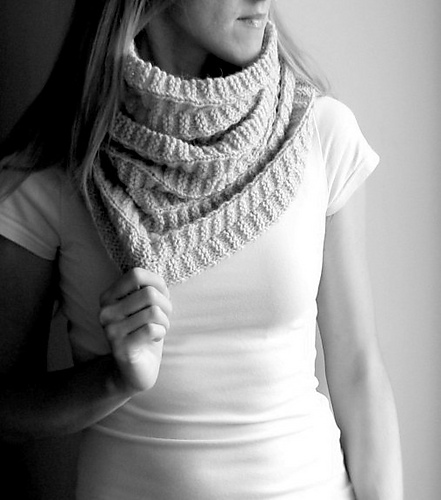 Tested this shawl pattern inspired by origami & so did some origami too ...