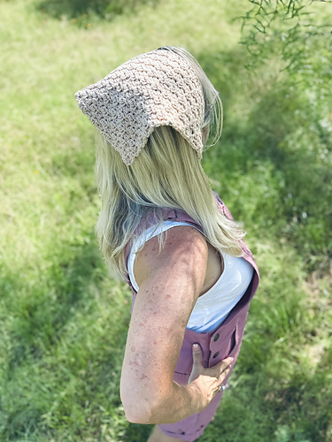 Mini C2C Bandana - Angie Dooley