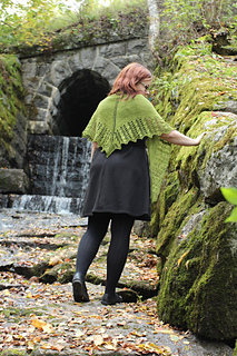 Ravelry: Valancy pattern by Heidi Alander