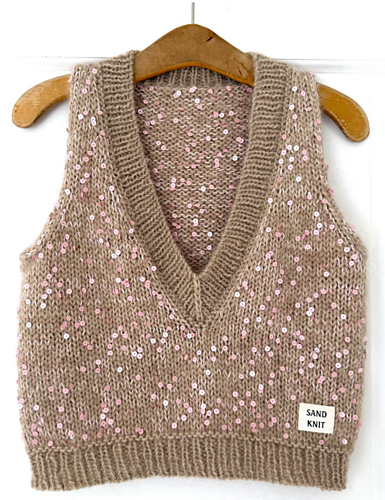 Adel Slipover V Neck