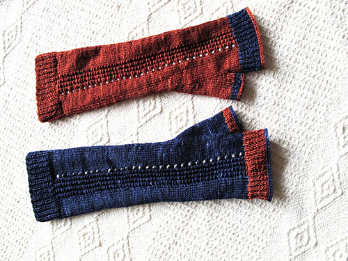 World's End Fingerless Gloves photo 4