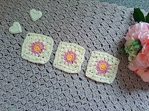 Blomster Granny Square - Selina Veronique
