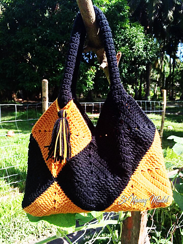 Solid Granny Square Mini Bag photo 1