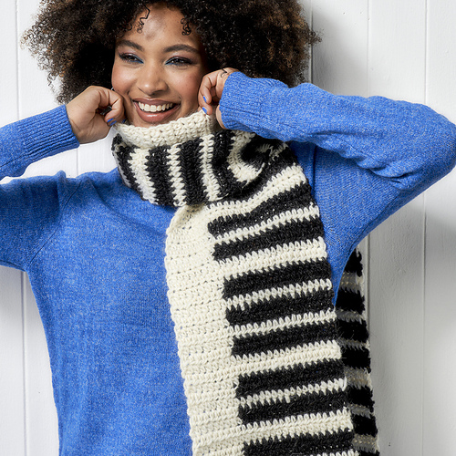 SCM_147_INSTA_PianoScarf_mediu