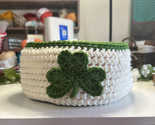 Shamrock Basket