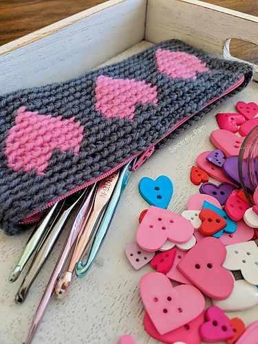 Tapestry Heart Pencil Case photo 2