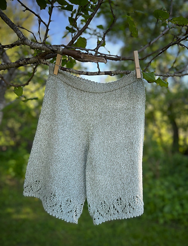 Nelly sommers Capri og bluse - Siri Veiseth