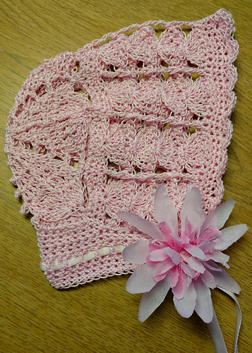 Petals and Shells Baby Bonnet photo 3