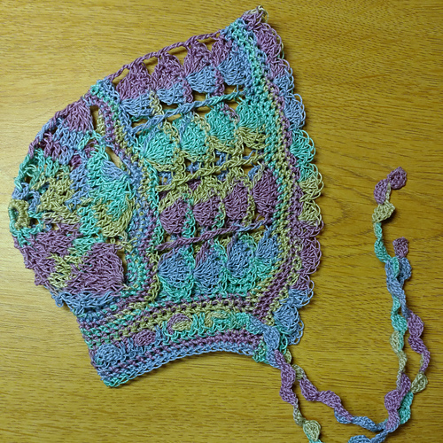Petals and Shells Baby Bonnet photo 6