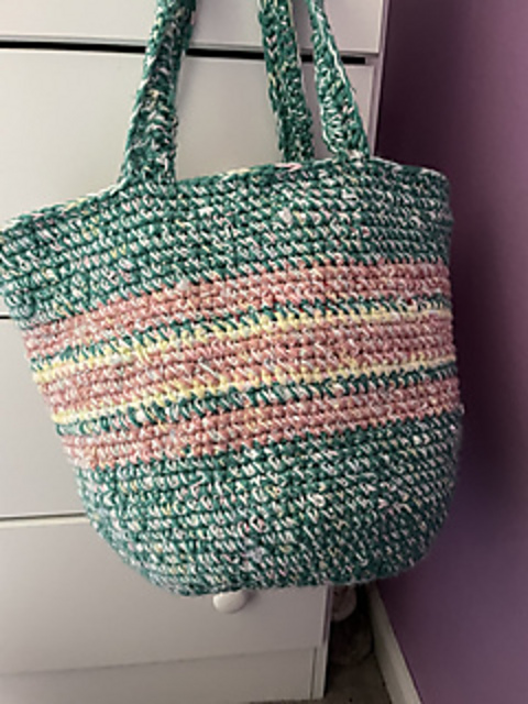 Round Bag with Plarn