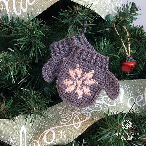 Mittens Ornament photo 3