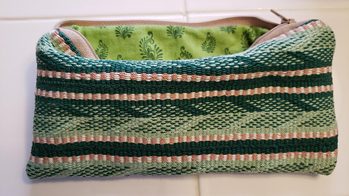 Showing the lining...and my crappy sewing skills!