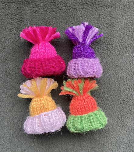 Winter Hat Garland photo 8