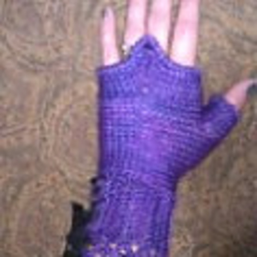 Lovely Laurel Texting Gloves photo 3