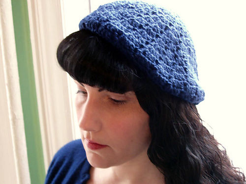 V Stitch Beret and Cowl photo 1