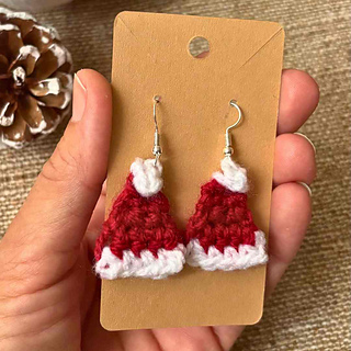 Festive Santa Claus Hat Earrings Crochet Pattern for Christmas