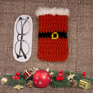 Santa eyeglasses pouch crochet pattern